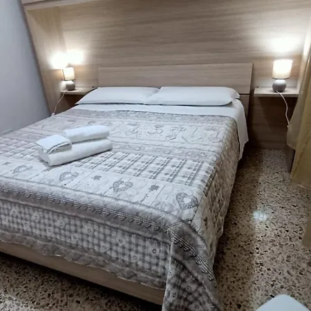 Vista Mare Apartamento *